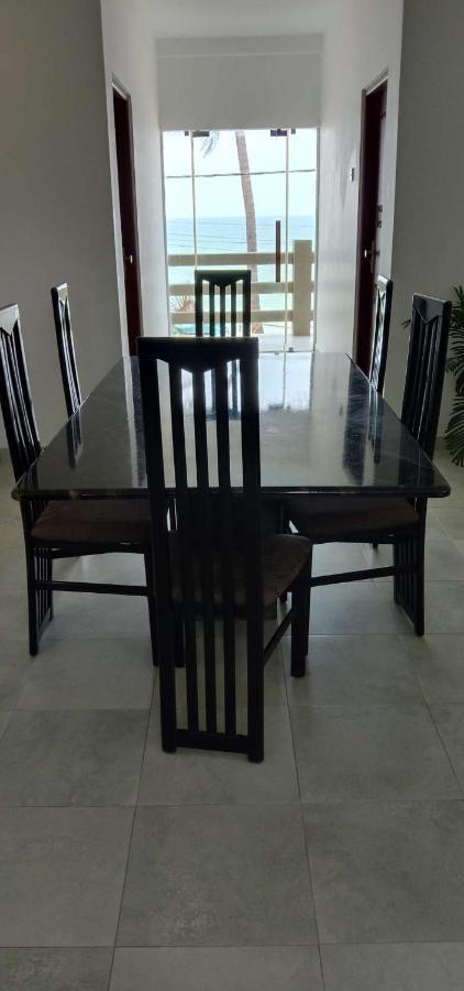 Amssler Beach Stay Kalutara Exteriér fotografie