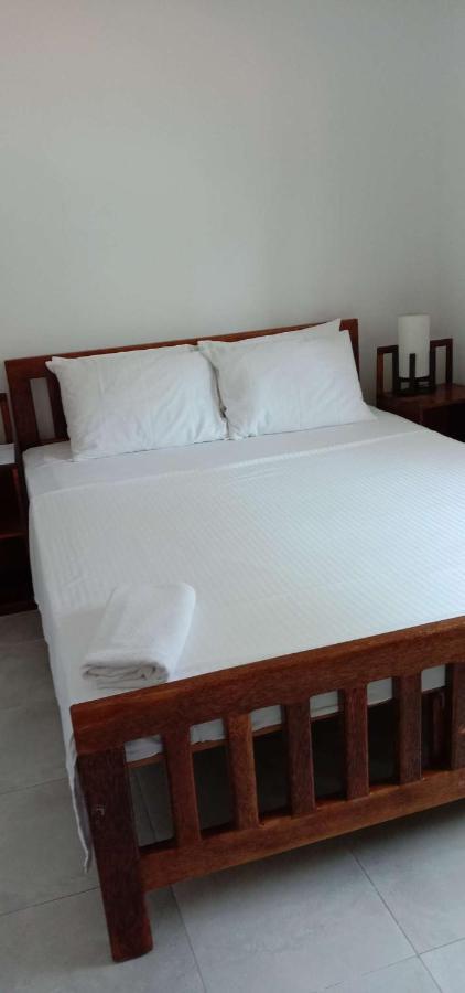 Amssler Beach Stay Kalutara Exteriér fotografie
