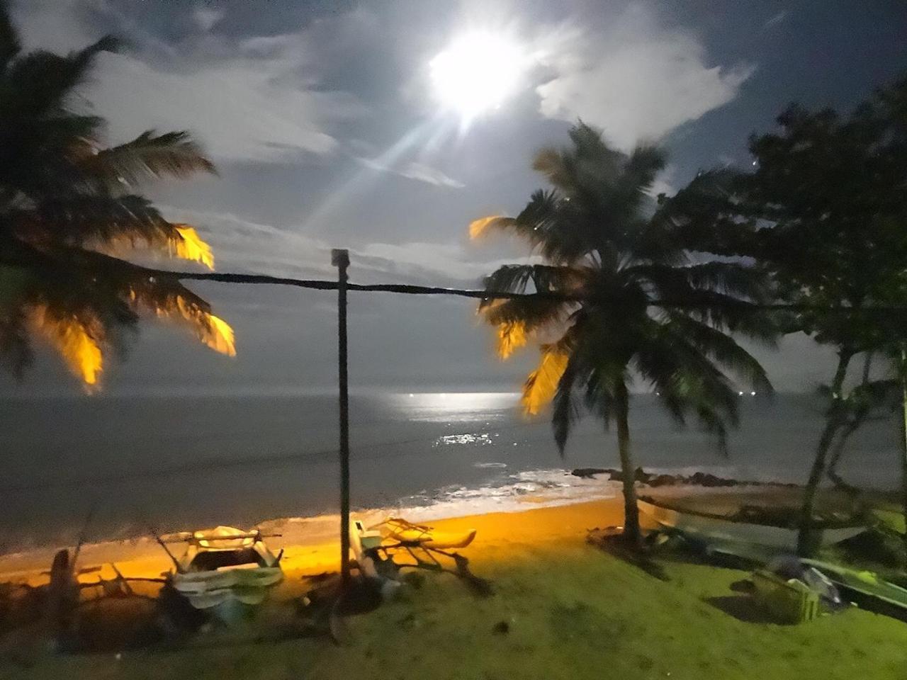 Amssler Beach Stay Kalutara Exteriér fotografie
