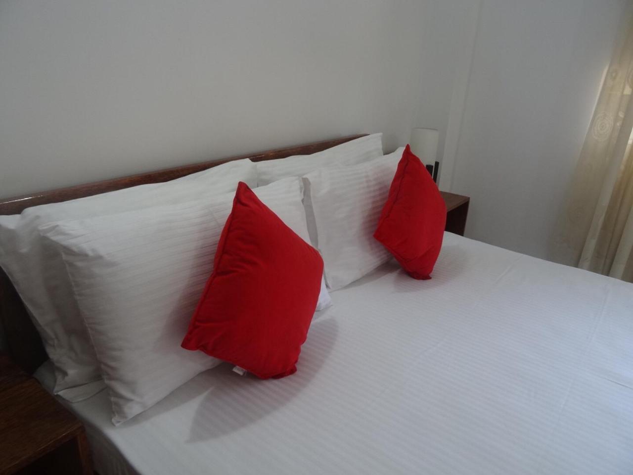 Amssler Beach Stay Kalutara Exteriér fotografie