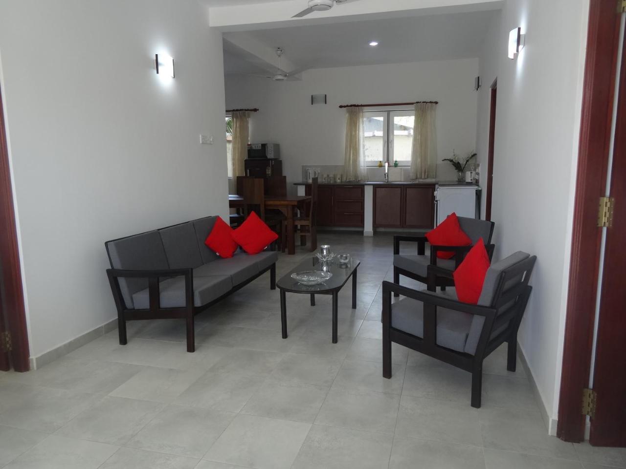 Amssler Beach Stay Kalutara Exteriér fotografie